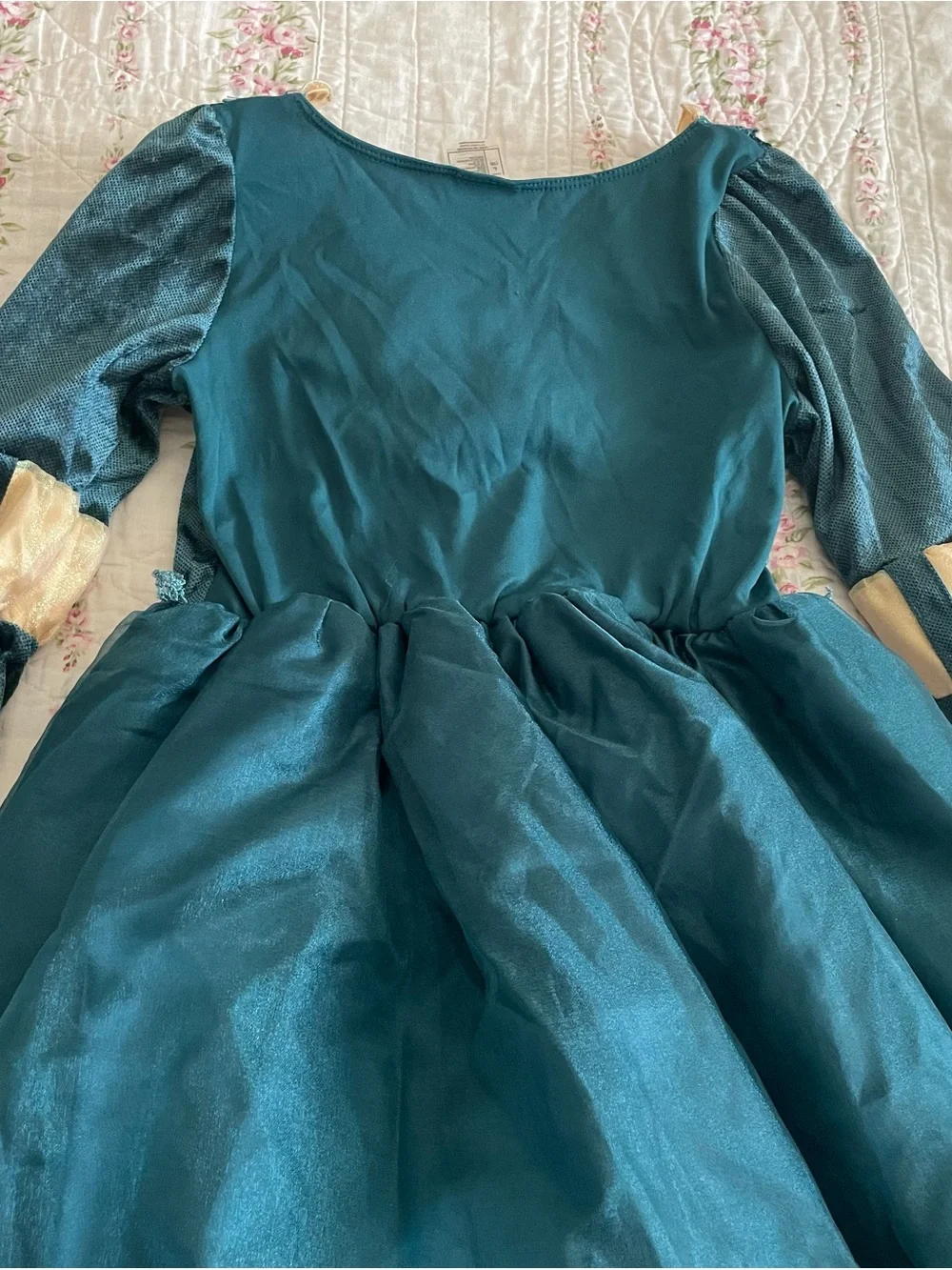 Official Disney store Merida brave costume dress size 10 girls